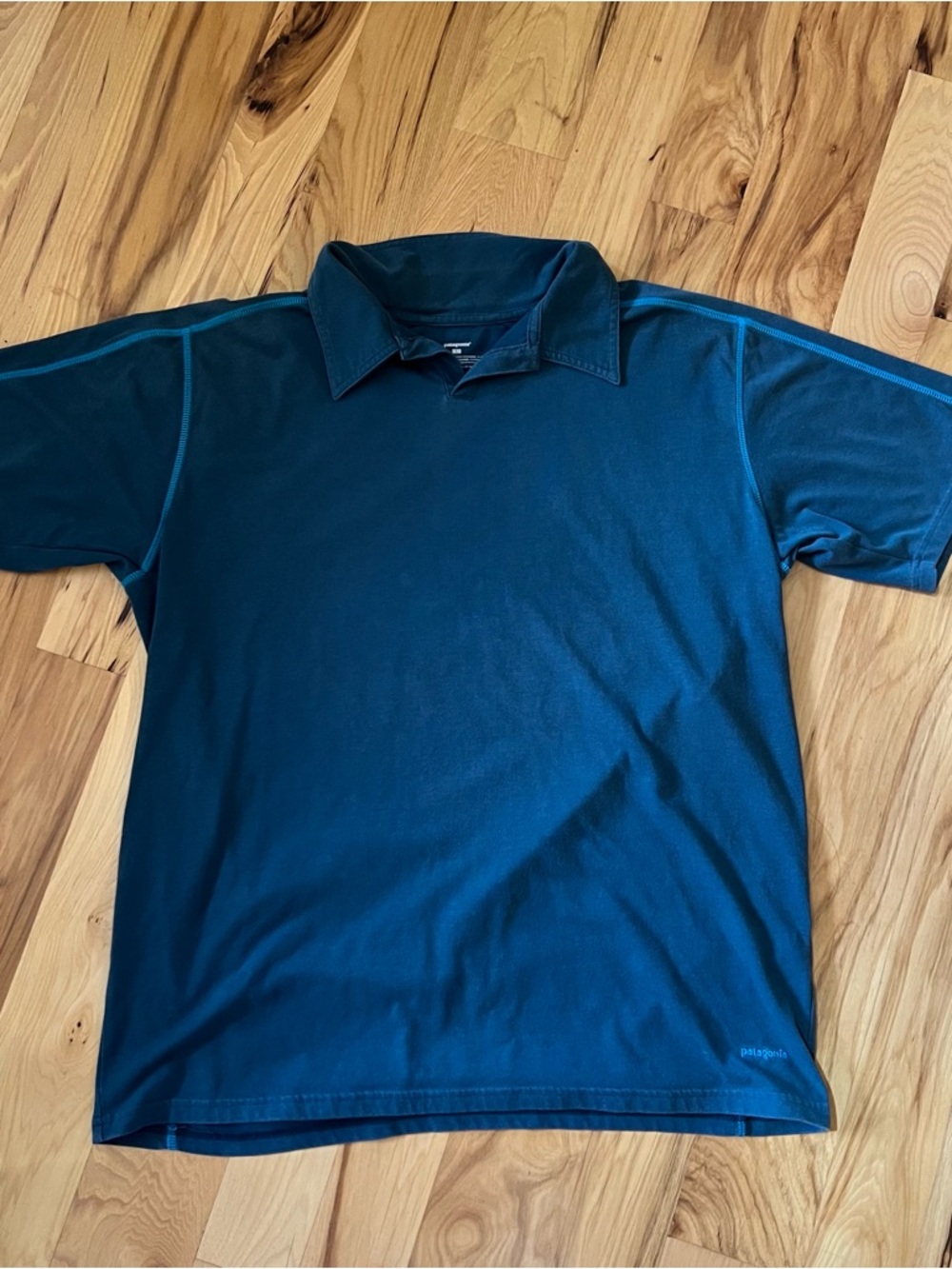 Patagonia Teal Polo Shirt with Contrast Stitching
